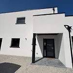 La Vallee Des Biches G2 * Saint-Martin-Boulogne
