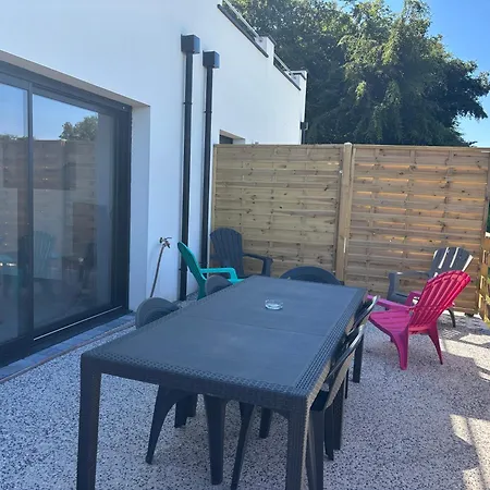 La Vallee Des Biches G2