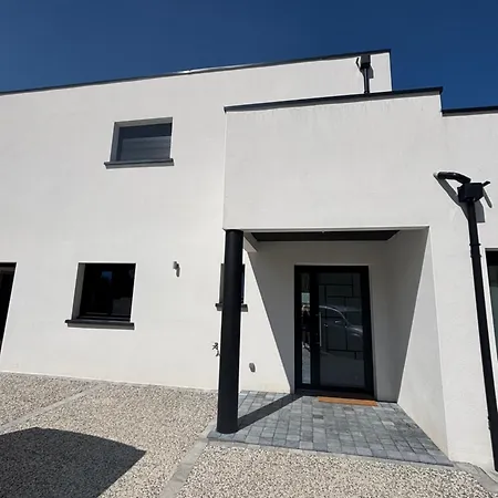 La Vallee Des Biches G2 * 생-마르탱-불로뉴